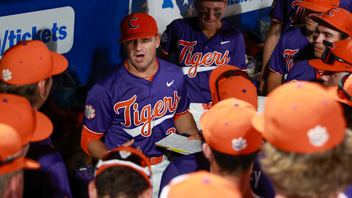 Clemson v Charlotte