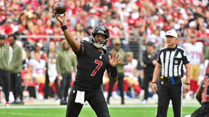 Nov 16, 2025; Glendale, Arizona, USA; Arizona Cardinals quarterback Jacoby Brissett (7) throws the ball in the first half against the San Francisco 49ers at State Farm Stadium. Mandatory Credit: Matt Kartozian-Imagn Images Nov 16, 2025; Glendale, Arizona, USA; Arizona Cardinals quarterback Jacoby Brissett (7) throws the ball in the first half against the San Francisco 49ers at State Farm Stadium. Mandatory Credit: Matt Kartozian-Imagn Images