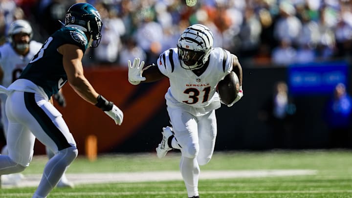 Oct 27, 2024; Cincinnati, Ohio, USA; Cincinnati Bengals running back Zack Moss (31) runs with the ball against the Philadelphia Eagles in the first half at Paycor Stadium. Mandatory Credit: Katie Stratman-Imagn Images