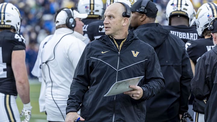 Dec 27, 2024; Birmingham, AL, USA;  Vanderbilt Commodores head coach Clark Lea looks on during a timeout during the first half of the 2024 Birmingham Bowl at Protective Stadium. Mandatory Credit: Vasha Hunt-Imagn Images