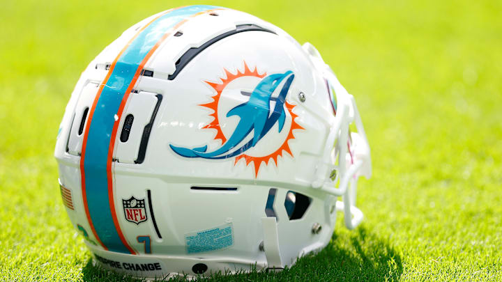 New York Giants v Miami Dolphins