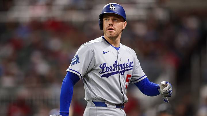 Aug 25, 2026; Atlanta, Georgia, USA; Los Angeles Dodgers first baseman Freddie Freeman (5) walks to the dugout against the Atlanta Braves in the fifth inning at Truist Park. Mandatory Credit: Brett Davis-Imagn Images Aug 25, 2026; Atlanta, Georgia, USA; Los Angeles Dodgers first baseman Freddie Freeman (5) walks to the dugout against the Atlanta Braves in the fifth inning at Truist Park. Mandatory Credit: Brett Davis-Imagn Images
