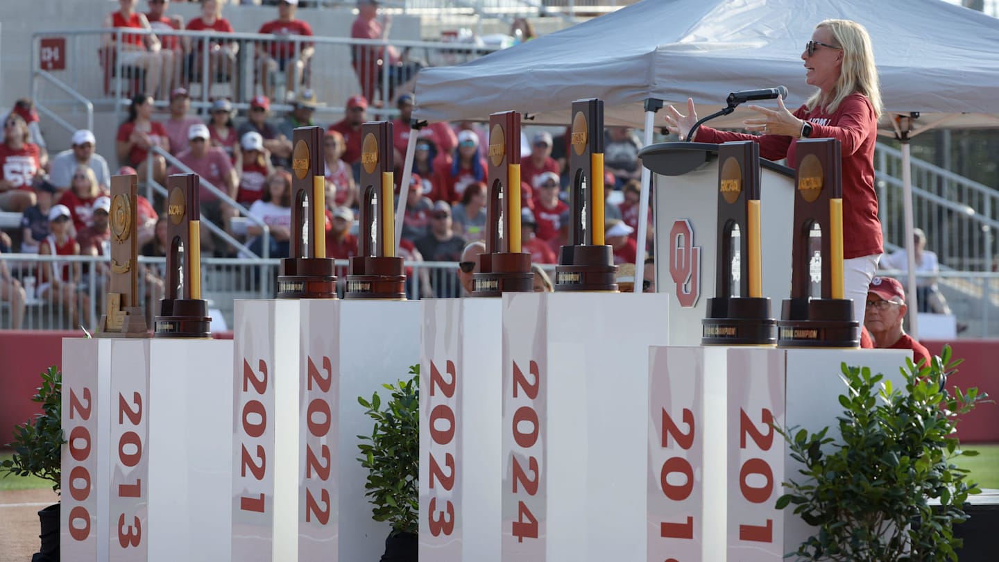 Patty Gasso wants to turn Oklahoma’s football stadium into softball’s biggest stage
