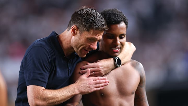 Allzu innig ist das Verhältnis zwischen Xabi Alonso und Rodrygo wohl nicht