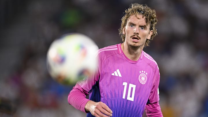 Der Transfer von Nick Woltemade zum FC Bayern bleibt unsicher