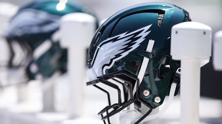 Aug 16, 2025; Philadelphia, Pennsylvania, USA; Philadelphia Eagles helmet on the bench during a game against the Cleveland Browns at Lincoln Financial Field. Mandatory Credit: Bill Streicher-Imagn Images Aug 16, 2025; Philadelphia, Pennsylvania, USA; Philadelphia Eagles helmet on the bench during a game against the Cleveland Browns at Lincoln Financial Field. Mandatory Credit: Bill Streicher-Imagn Images