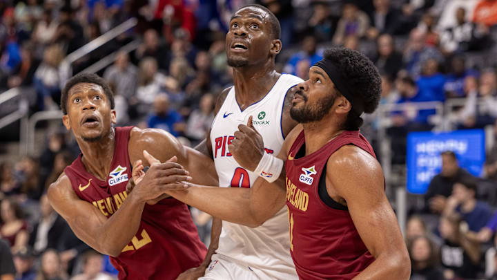 Oct 27, 2025; Detroit, Michigan, USA; Detroit Pistons center Jalen Duren battles for position with Cleveland Cavaliers forward De'Andre Hunter (12) and center Jarrett Allen (31) during the first half at Little Caesars Arena. Mandatory Credit: David Reginek-Imagn Images Oct 27, 2025; Detroit, Michigan, USA; Detroit Pistons center Jalen Duren battles for position with Cleveland Cavaliers forward De'Andre Hunter (12) and center Jarrett Allen (31) during the first half at Little Caesars Arena. Mandatory Credit: David Reginek-Imagn Images