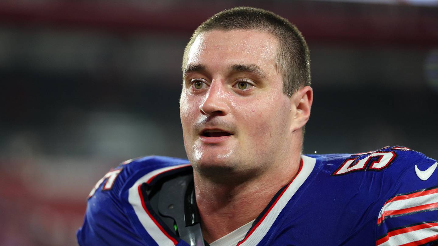 Bills Michael Hoecht's Shocking Progress at Mandatory Minica