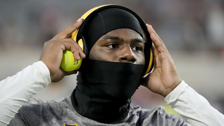 LSU Tigers safety A.J. Haulcy