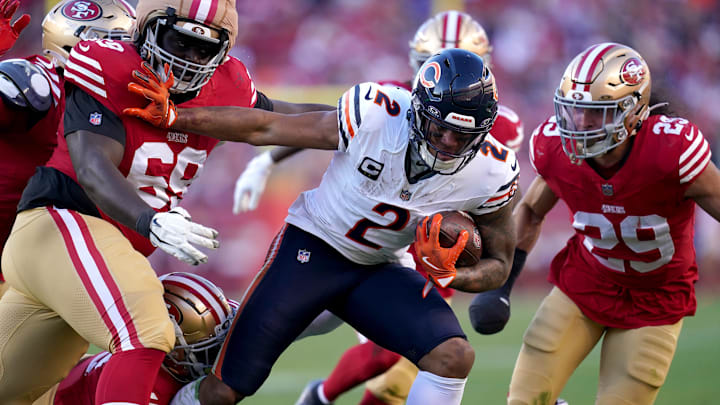 DJ Moore finds no room as the 49ers close in on a screen pass in Sunday's Bears loss.