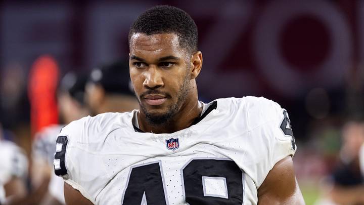 Las Vegas Raiders defensive end Charles Snowden against the Arizona Cardinals during a preseason NFL game at State Farm Stadium. Las Vegas Raiders defensive end Charles Snowden against the Arizona Cardinals during a preseason NFL game at State Farm Stadium.