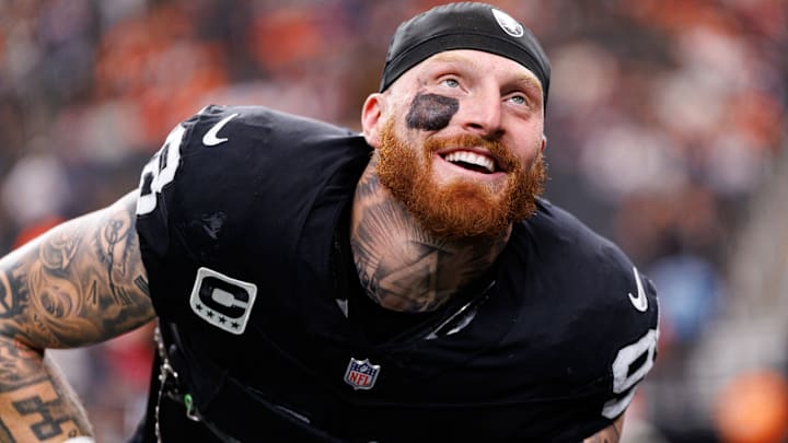 Denver Broncos v Las Vegas Raiders - NFL 2025 Denver Broncos v Las Vegas Raiders - NFL 2025