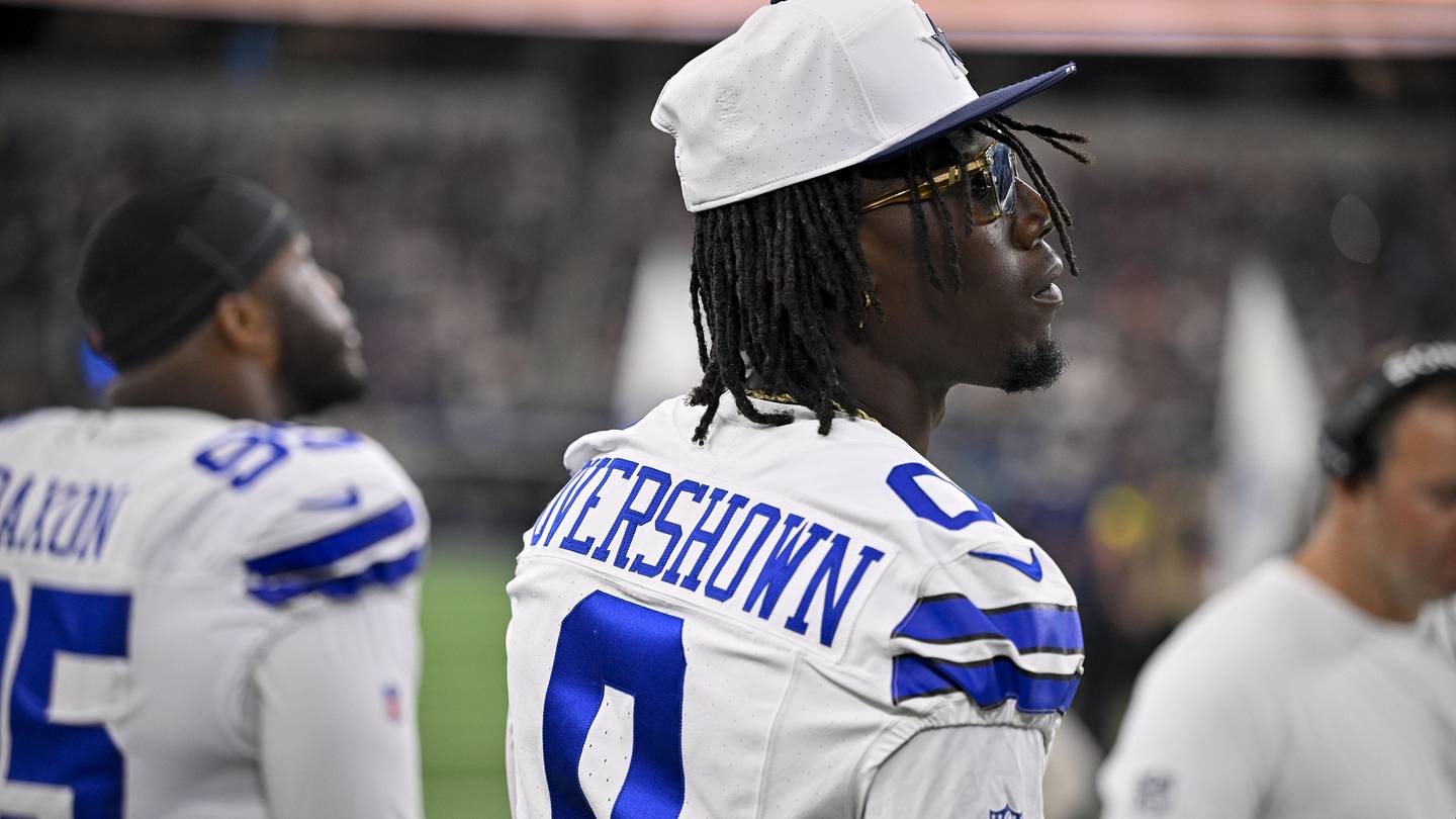 DeMarvion Overshown escorted off field with injury scare at Cowboys practice
