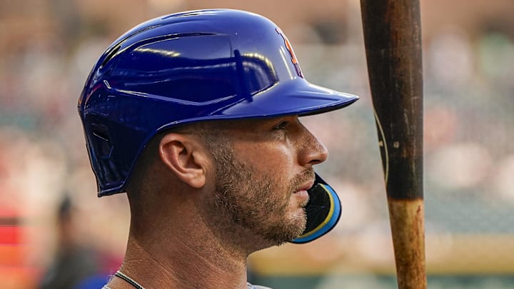 Aug 23, 2023; Cumberland, Georgia, USA; New York Mets first baseman Pete Alonso (20) waits to bat