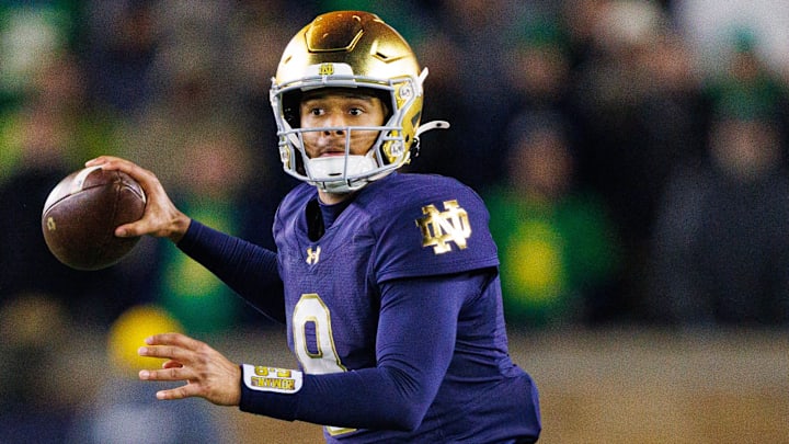 Notre Dame quarterback Kenny Minchey throws the ball in the second half of a NCAA football game against Syracuse at Notre Dame Stadium on Saturday, Nov. 22, 2025, in South Bend.