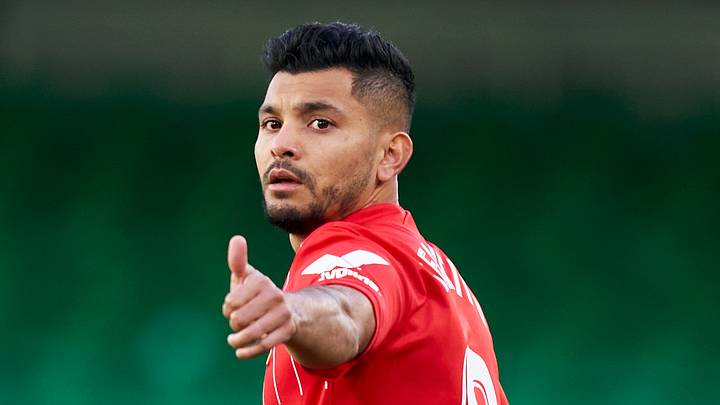 Jesús Manuel Corona tiene mucho potencial para romperla en el Sevilla