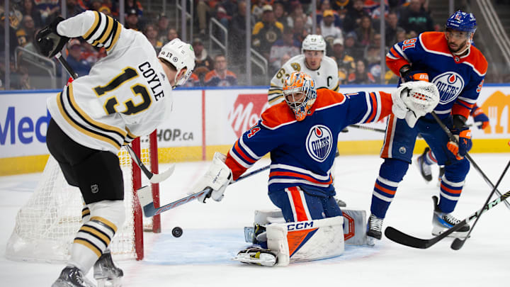 Boston Bruins v Edmonton Oilers