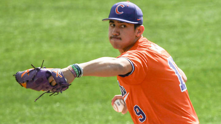 Clemson pitcher Aidan Knaak (19) pitches to Notre Dame during the top of the first inning at Doug Kingsmore Stadum in Clemson, S.C. Friday, March 14, 2025. Clemson pitcher Aidan Knaak (19) pitches to Notre Dame during the top of the first inning at Doug Kingsmore Stadum in Clemson, S.C. Friday, March 14, 2025.
