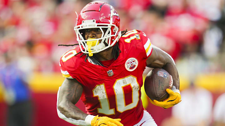 Kansas City Chiefs running back Isiah Pacheco (10) runs the ball during the first half against the Cincinnati Bengals at GEHA Field at Arrowhead Stadium.