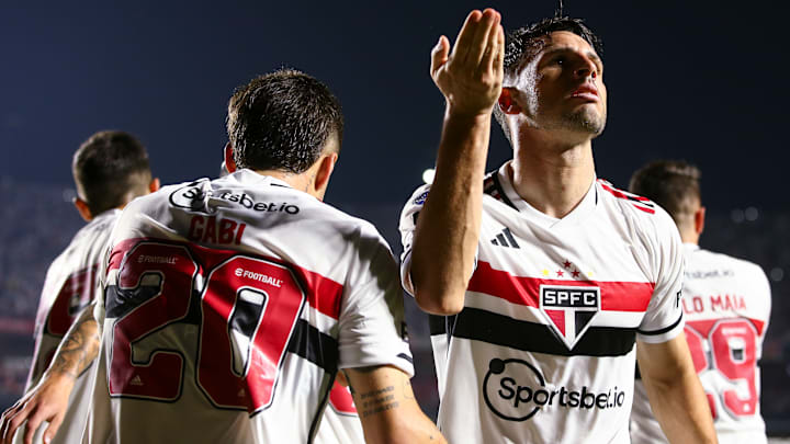 São Paulo está praticamente classificado às oitavas de final