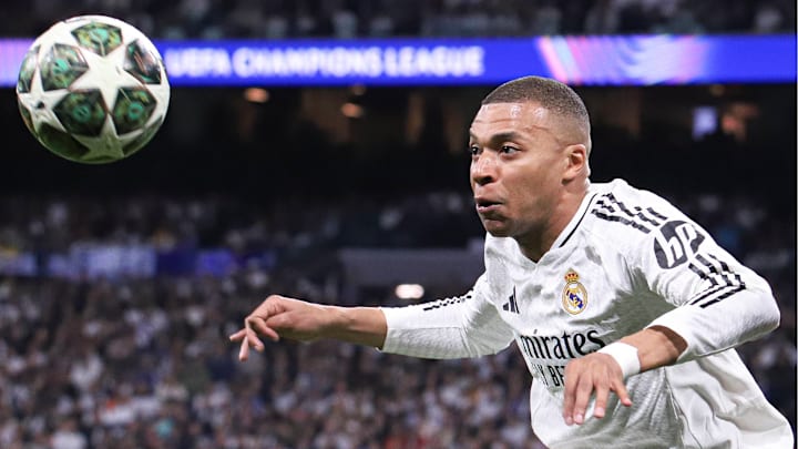 Kylian Mbappé jugando con el Real Madrid