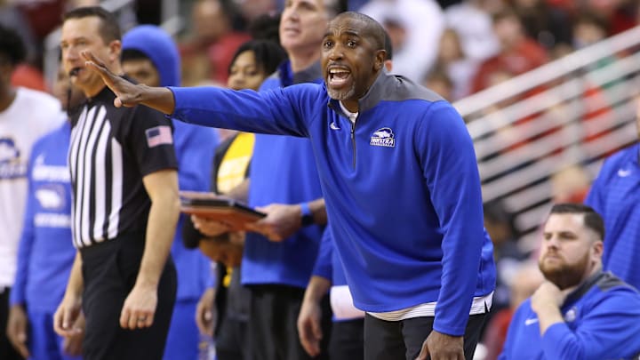 Former Hofstra star Speedy Claxton has guided the Pride to an NCAA tournament appearance for the first time in his tenure. 