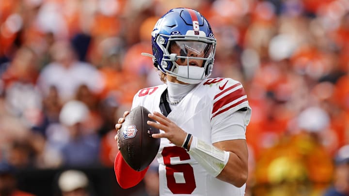 Oct 19, 2025; Denver, Colorado, USA; New York Giants quarterback Jaxson Dart (6) makes a pass during the first half against the Denver Broncos at Empower Field at Mile High. 