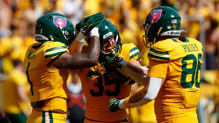 Sep 19, 2026; Waco, Texas, USA; Baylor Bears running back Dawson Pendergrass (35) reacts with teammates after scoring a touchdown against the Louisiana Tech Bulldogs during the first half at McLane Stadium. Mandatory Credit: Chris Jones-Imagn Images Sep 19, 2026; Waco, Texas, USA; Baylor Bears running back Dawson Pendergrass (35) reacts with teammates after scoring a touchdown against the Louisiana Tech Bulldogs during the first half at McLane Stadium. Mandatory Credit: Chris Jones-Imagn Images