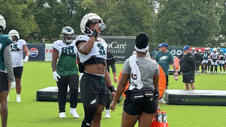 Eagles outside linebacker/edge rusher Nolan Smith was placed on injured reserve leading up to the team's Week 4 game in Tampa. Eagles outside linebacker/edge rusher Nolan Smith was placed on injured reserve leading up to the team's Week 4 game in Tampa.