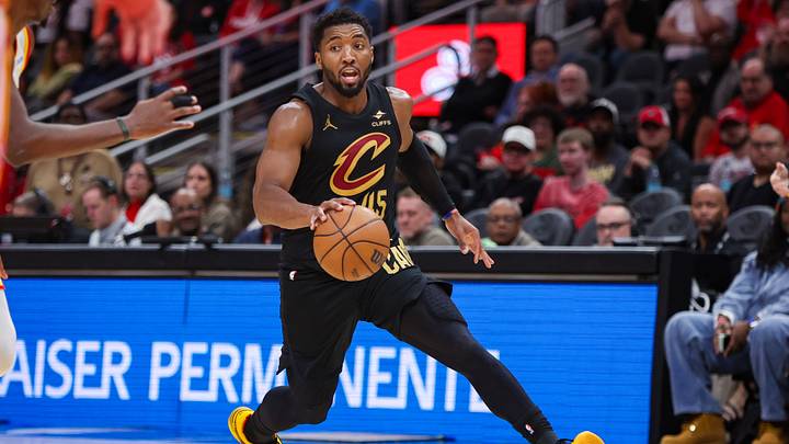 Oct 29, 2026; Atlanta, Georgia, USA; Cleveland Cavaliers guard Donovan Mitchell (45) dribbles against the Atlanta Hawks in the fourth quarter at State Farm Arena. Mandatory Credit: Brett Davis-Imagn Images Oct 29, 2026; Atlanta, Georgia, USA; Cleveland Cavaliers guard Donovan Mitchell (45) dribbles against the Atlanta Hawks in the fourth quarter at State Farm Arena. Mandatory Credit: Brett Davis-Imagn Images