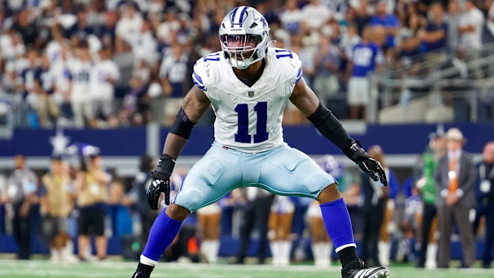 Dallas Cowboys linebacker Micah Parsons drops back in coverage during the fourth quarter against the Baltimore Ravens at AT&T Stadium.