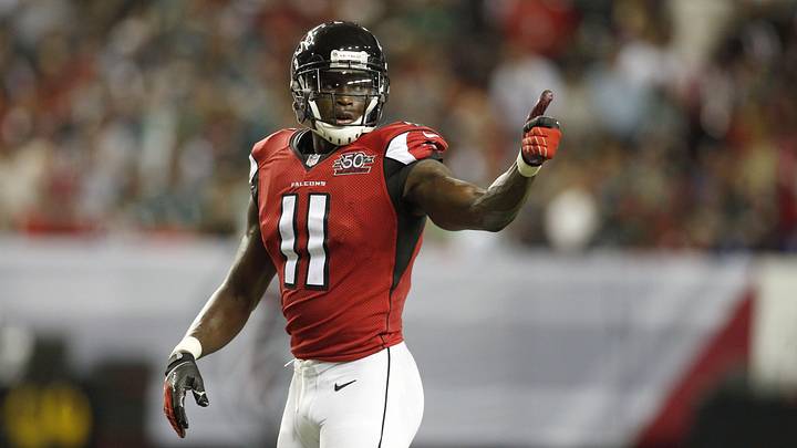 Sep 14, 2015; Atlanta, GA, USA; Atlanta Falcons wide receiver Julio Jones (11) gestures to the sideline against the Philadelphia Eagles in the second quarter at the Georgia Dome. Mandatory Credit: Brett Davis-Imagn Images Sep 14, 2015; Atlanta, GA, USA; Atlanta Falcons wide receiver Julio Jones (11) gestures to the sideline against the Philadelphia Eagles in the second quarter at the Georgia Dome. Mandatory Credit: Brett Davis-Imagn Images