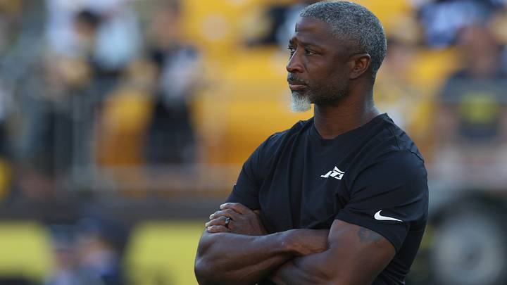 Head coach Aaron Glenn isn't hiding his expectations for the Jets' 2026 campaign. Head coach Aaron Glenn isn't hiding his expectations for the Jets' 2026 campaign.