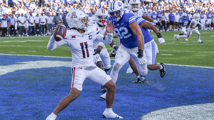 Arizona quarterback Noah Fifita (11) returns in 2025 for the Wildcats.