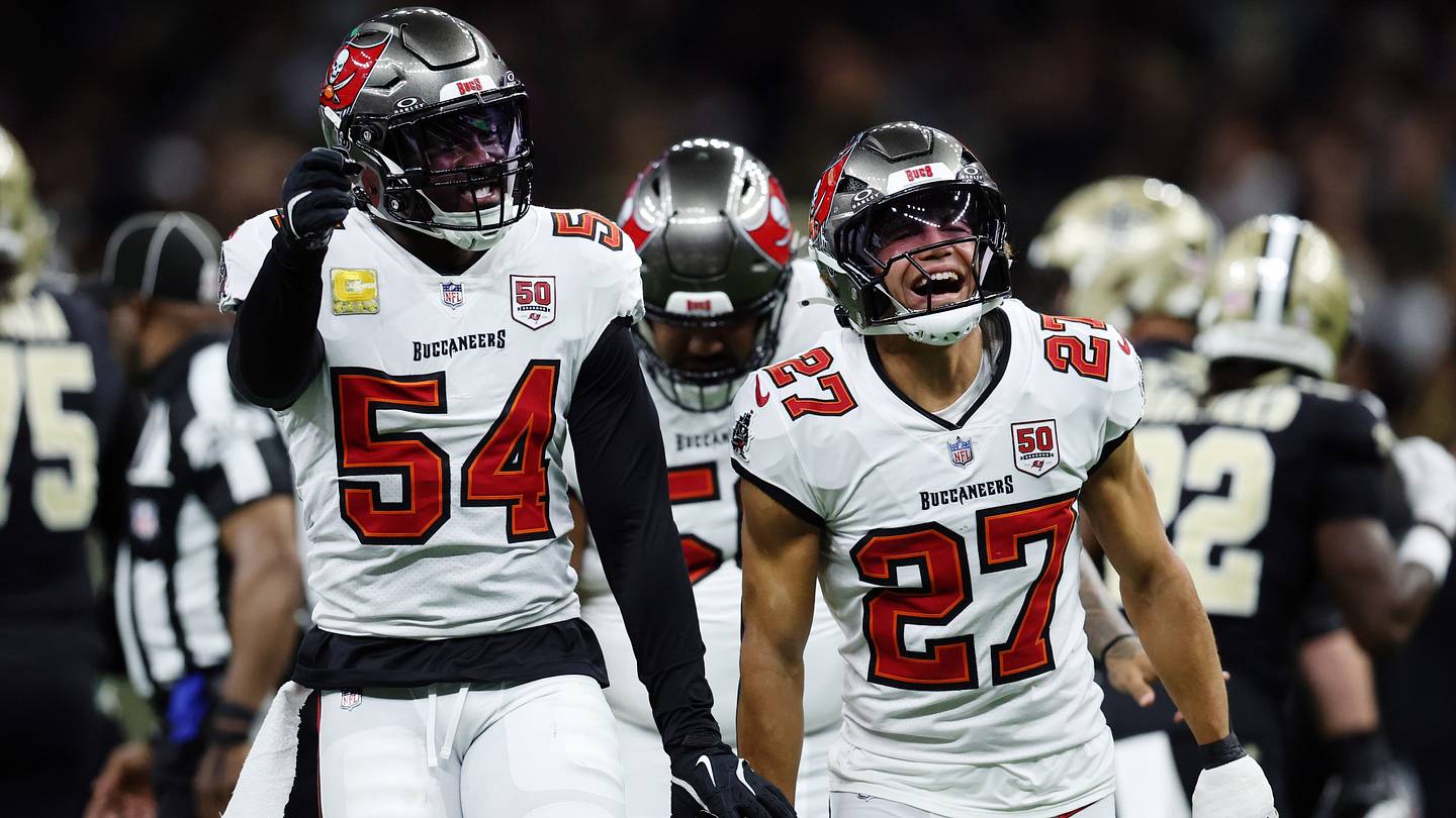 Buccaneers Dominate Saints, Match Franchise Best Start at 6-2