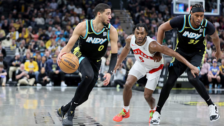 Toronto Raptors v Indiana Pacers