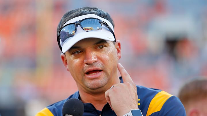 Neal Brown, West Virginia Mountaineers