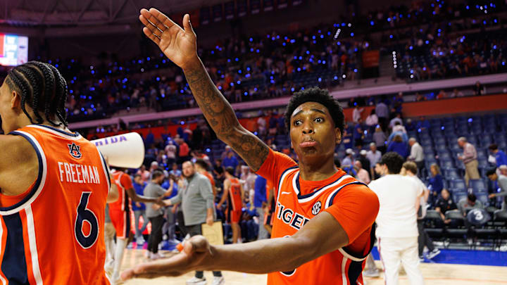 Auburn faces a tough test on Wednesday against the Texas Longhorns. Auburn faces a tough test on Wednesday against the Texas Longhorns.