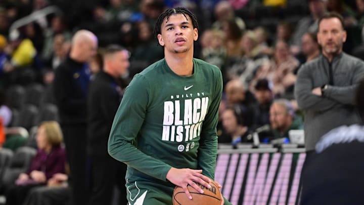Feb 6, 2026; Milwaukee, Wisconsin, USA; Milwaukee Bucks forward Ousmane Dieng (21) warms up during halftime against the Indiana Pacers at Fiserv Forum. Mandatory Credit: Benny Sieu-Imagn Images