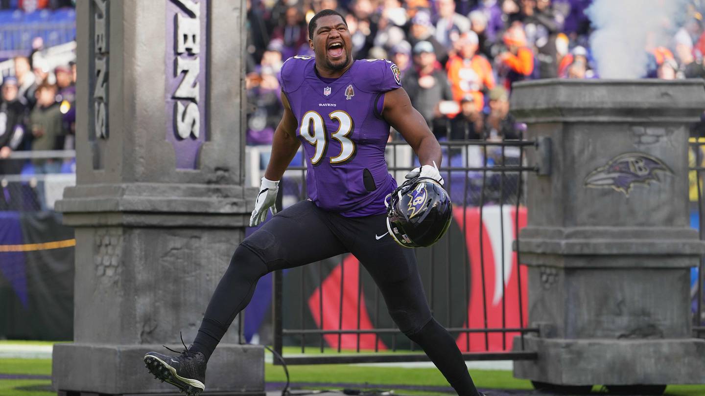 Ageless Calais Campbell Credits Coordinator Anthony Weaver F