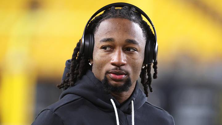 Pittsburgh Steelers cornerback Asante Samuel Jr. Pittsburgh Steelers cornerback Asante Samuel Jr.