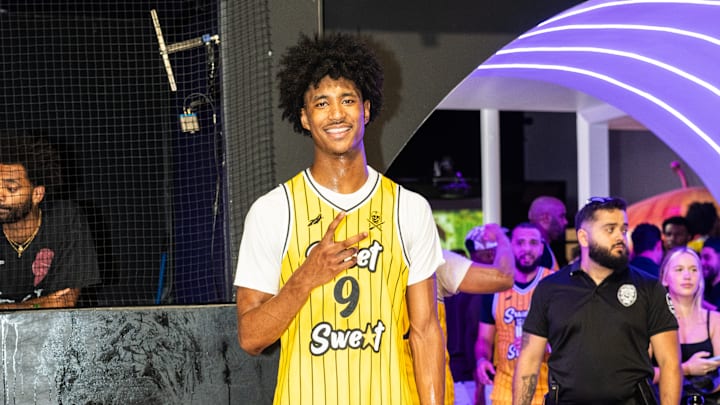 "The League" 2025