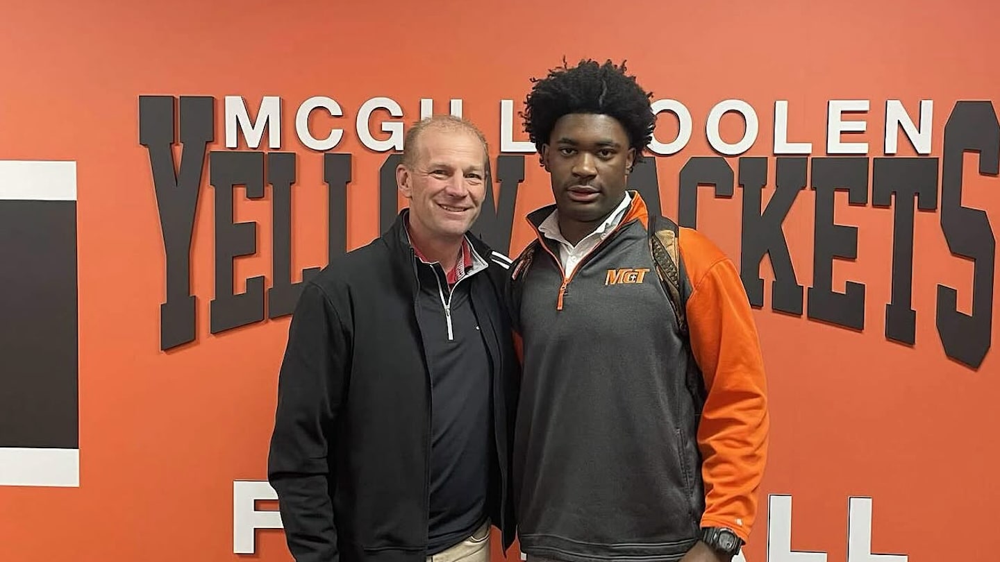 Alabama Football Lands A-Day Commitment From 2027 Defensive Lineman