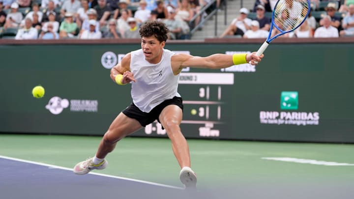 Ben Shelton returns to Karen Khachanov on Stadium 2 during the BNP Paribas Open in Indian Wells, Calif., on Monday, March 10, 2025.