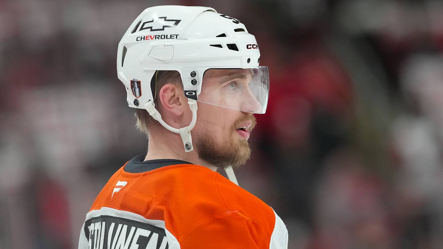 What does this upcoming season hold for the Flyers and Ristolainen?