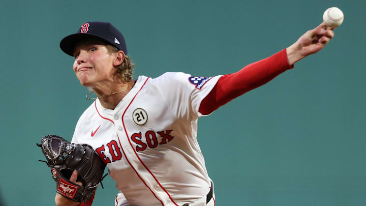 Sep 16, 2025; Boston, Massachusetts, USA; Boston Red Sox starting pitcher Connelly Early (71) delivers a pitch during the first inning against the Athletics at Fenway Park. Mandatory Credit: Paul Rutherford-Imagn Images