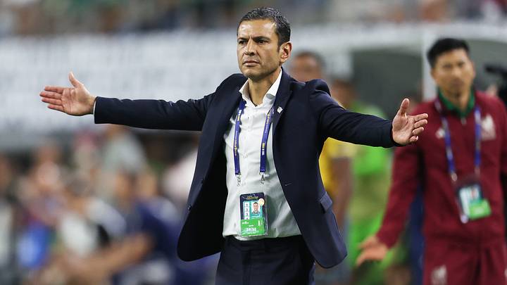 Jaime Lozano names 26-player roster for October friendlies. Jaime Lozano names 26-player roster for October friendlies.