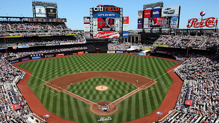 Cincinnati Reds v New York Mets