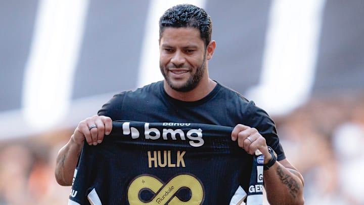 Galo rendeu homenagens ao ídolo Galo rendeu homenagens ao ídolo