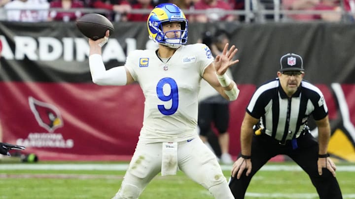 Los Angeles Rams quarterback Matthew Stafford (9) throws a pass against the Arizona Cardinals in the second half at State Farm Stadium in Glendale on Nov. 26, 2023.